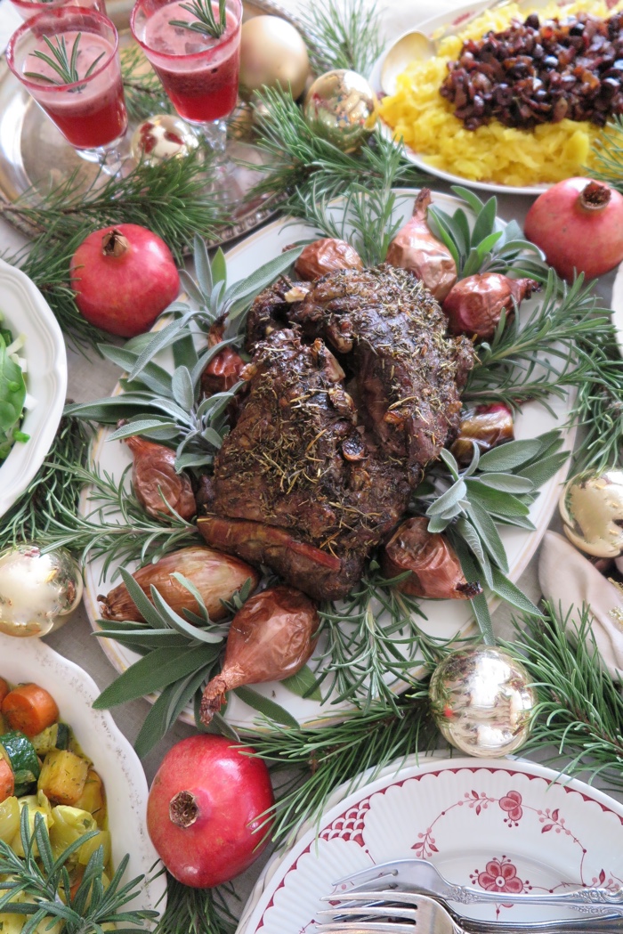 Host a French Style AIP Feast for Christmas!